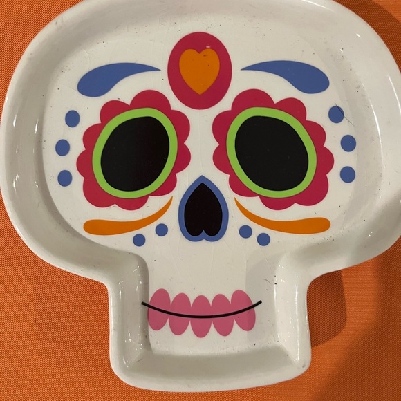 Colorful Sugar Skull Party Set - Picture 5 of 14